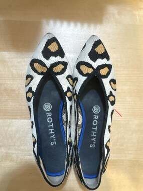 Rothy's The Point Leopard Print Knit Flats Size 245